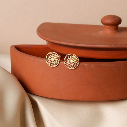 Gold-Tone Flower Cutwork Studs, Small
